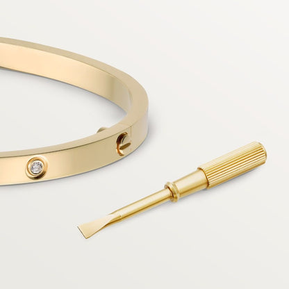 Love 10 Diamonds Small Bracelet
