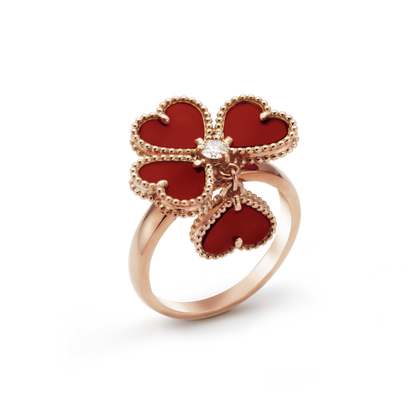 Sweet Alhambra Effeuillage Clover Ring