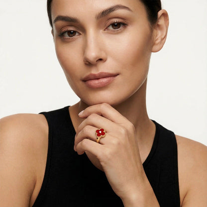 Vintage Alhambra Carnelian Ring