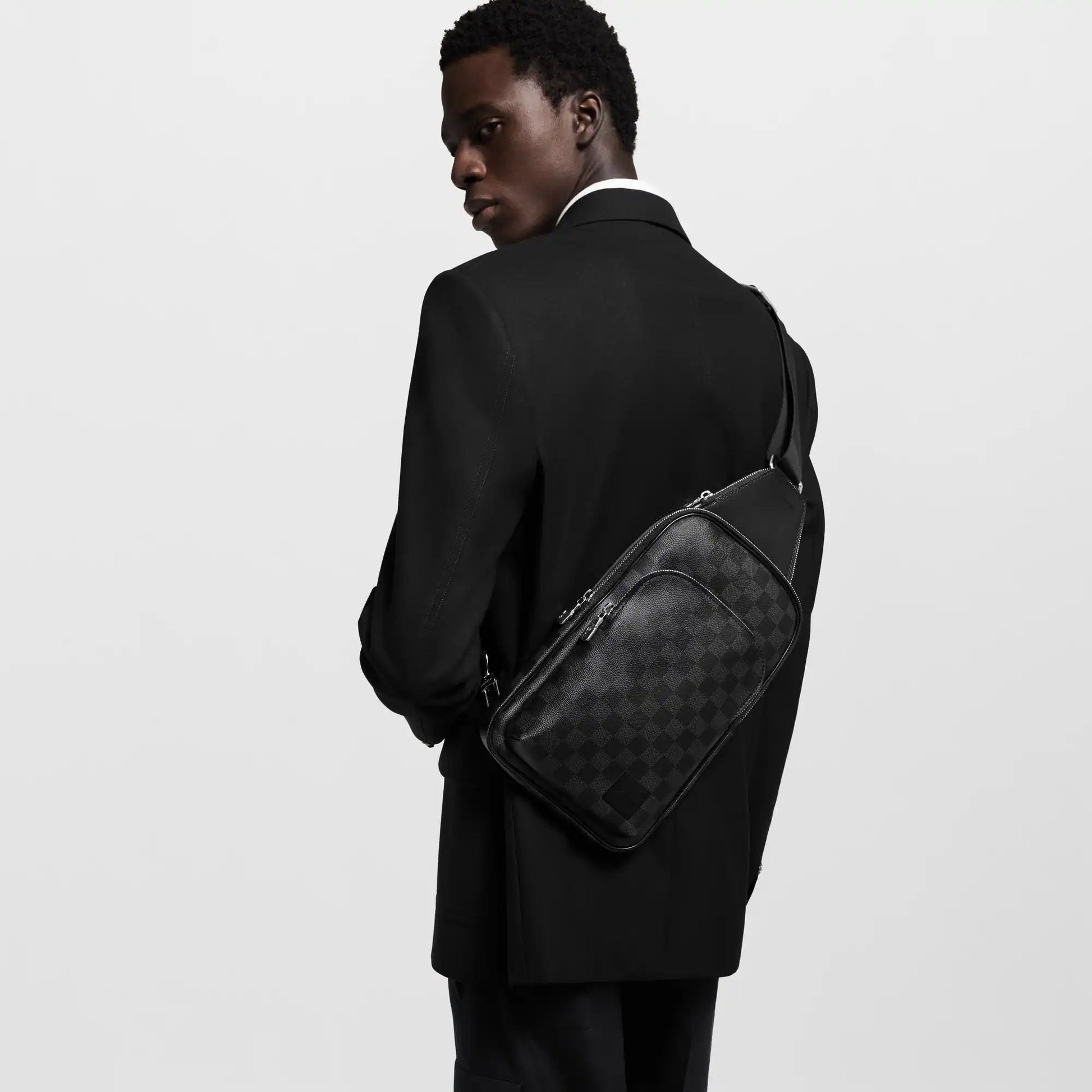 Men's Avenue Slingbag Graphite