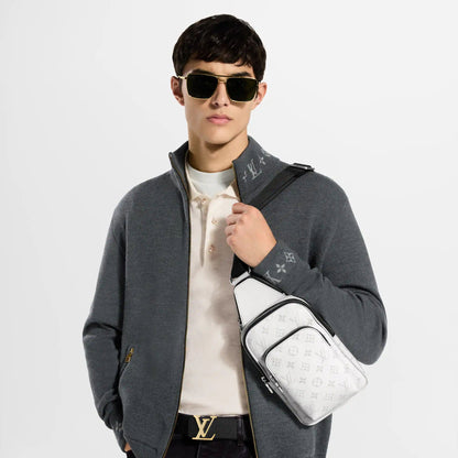 Men's Avenue Slingbag PM Monogram Taigarama