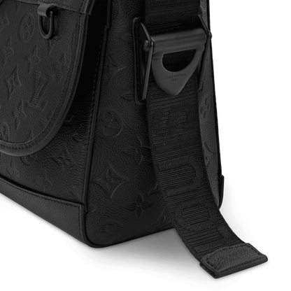 Courrier Messenger Calfskin Leather Black Hardware