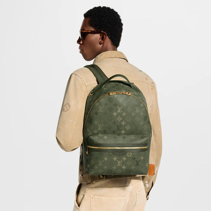 Men's Discovery Backpack PM Monogram Surplus Khaki