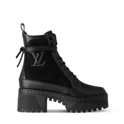 Women's Laureate Platform Desert Boot Black 1AC7RU