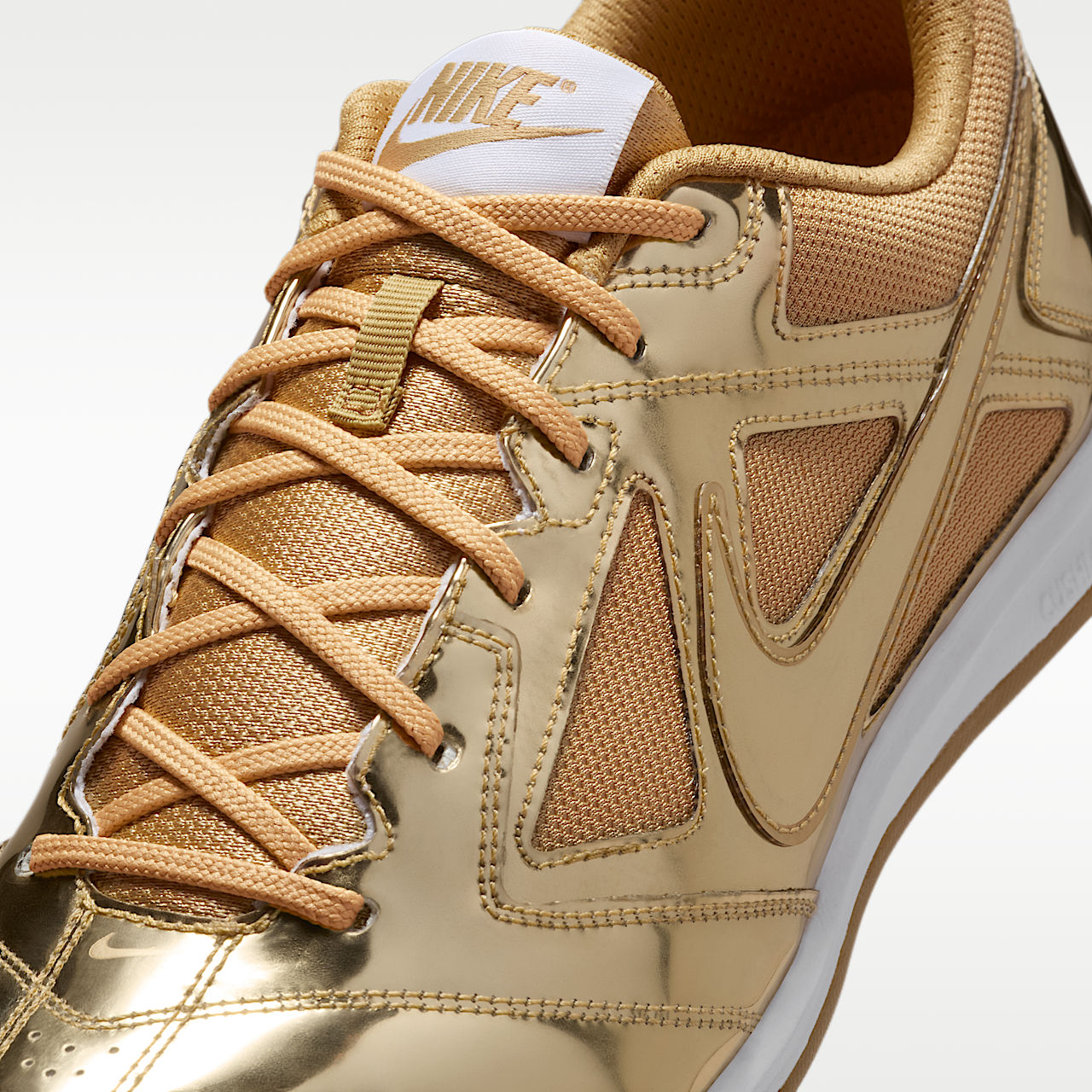 Gato LV8 Men's Lifestyle Shoes Metallic Gold