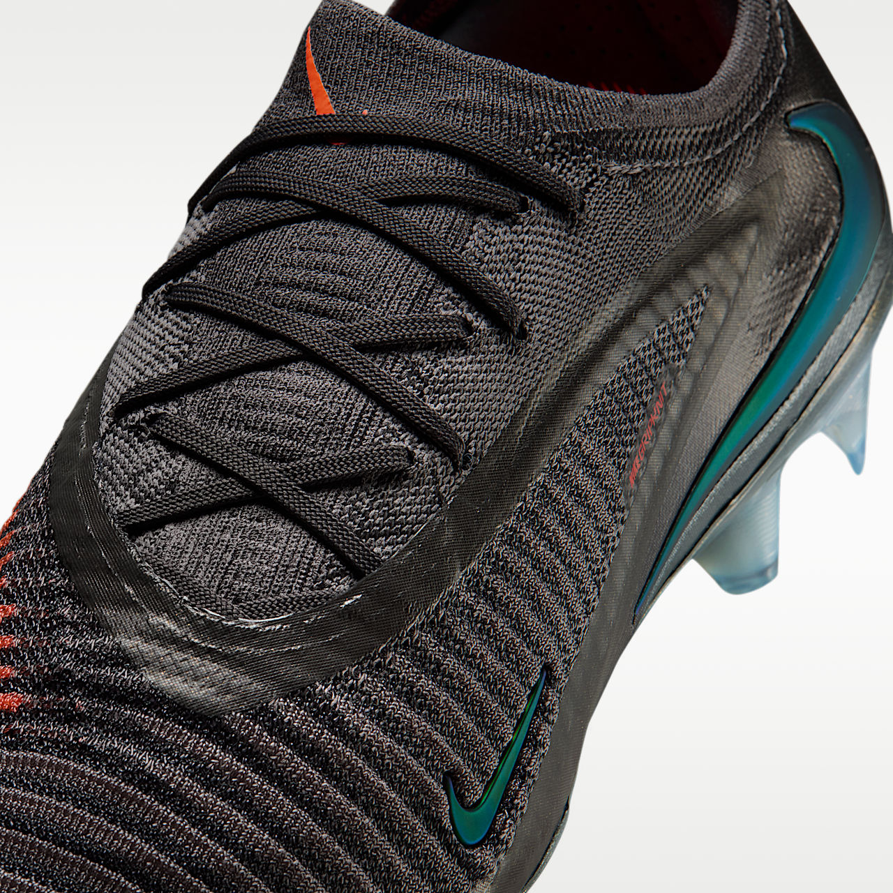 Phantom 6 Low Elite LV8 Firm-Ground Soccer Cleats Gripknit Medium Ash/Black/Gold Amber