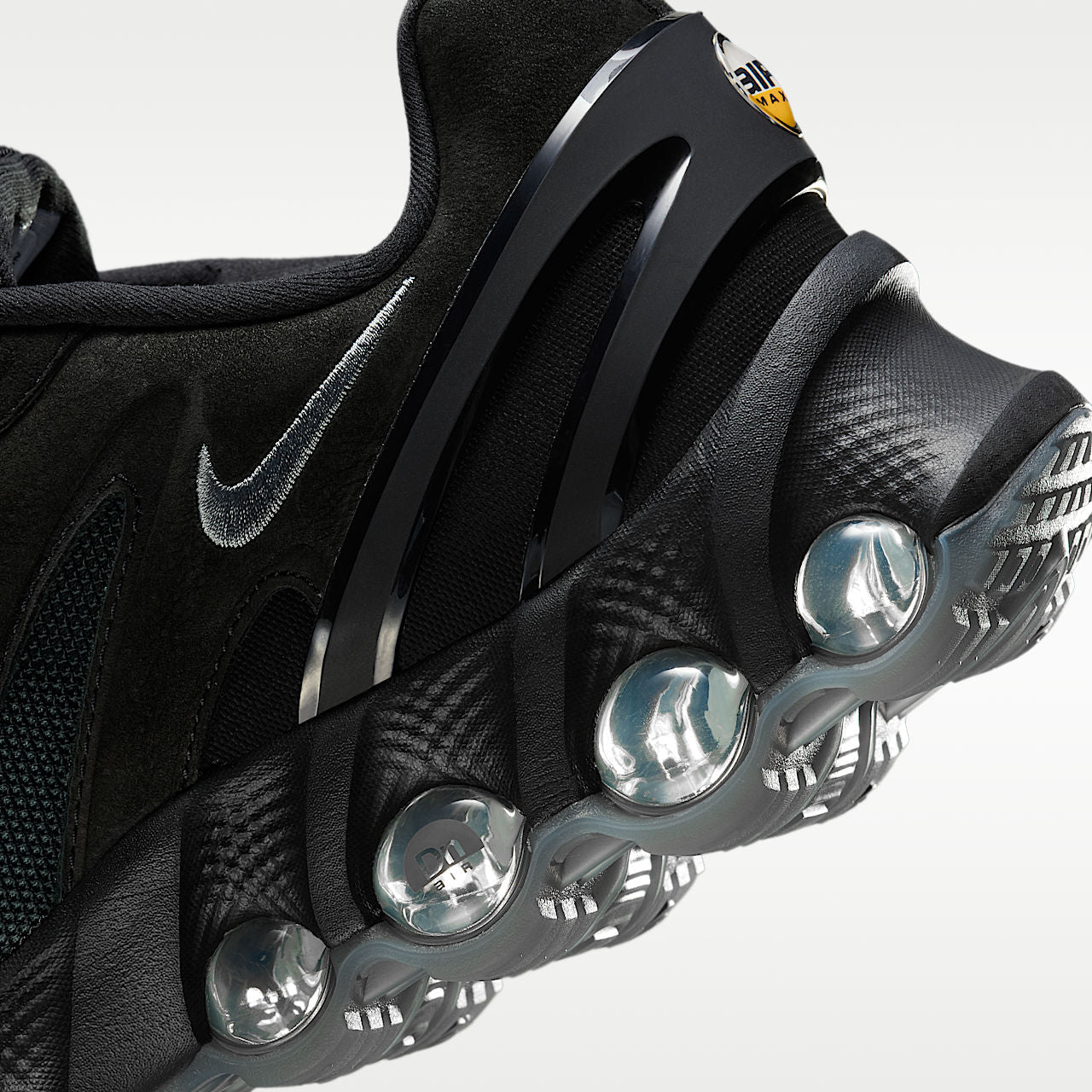 Air Max Dn8 Leather Men's Shoes Black/Smoke Grey