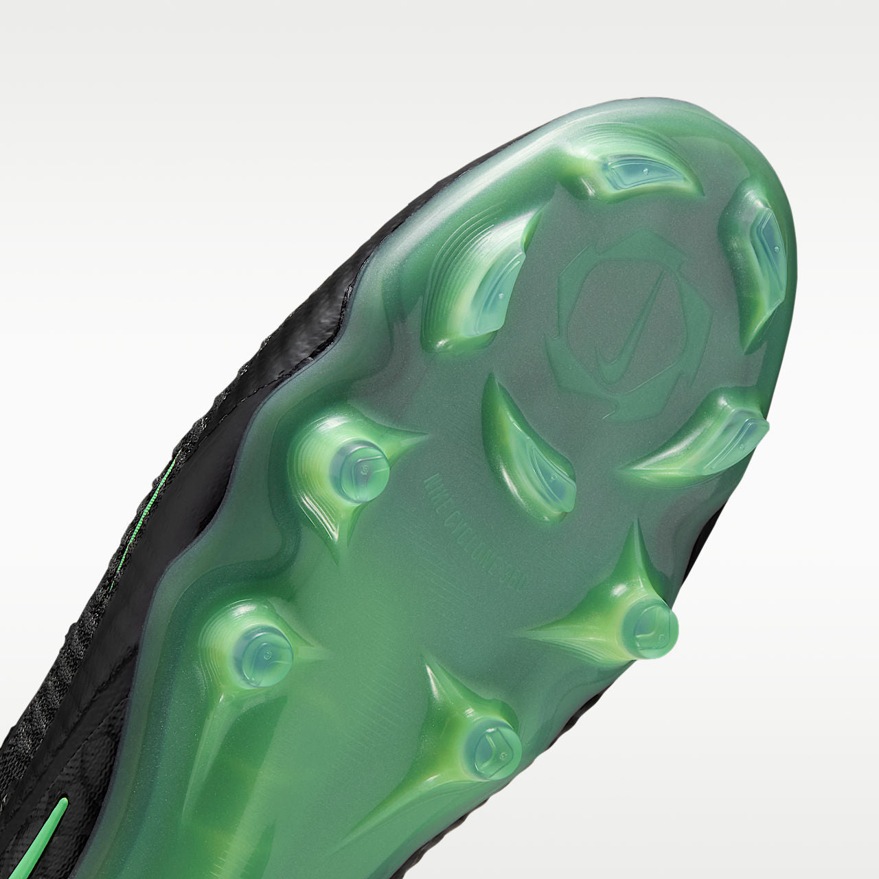 Phantom 6 Low Elite Firm-Ground Soccer Cleats Black/Black/Illusion Green