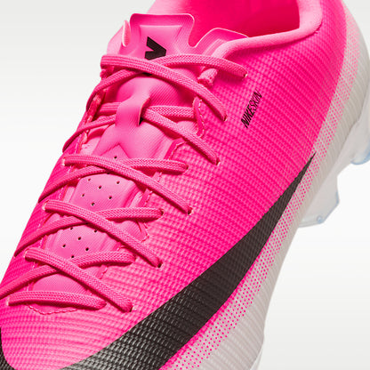 Mercurial Vapor 17 Academy Multi-Ground Low-Top Soccer Cleats NikeSkin Upper