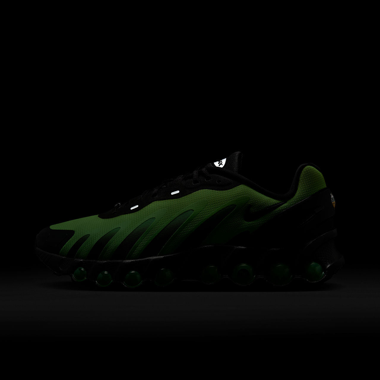 Air Max Dn8 Men's Shoes Dynamic Air Cushioning