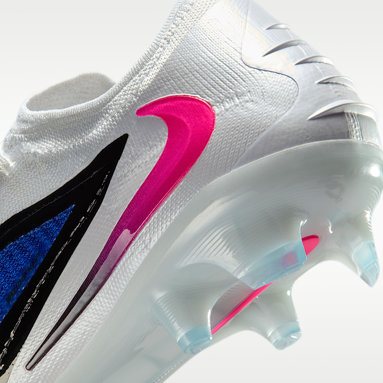 Phantom 6 Low Elite Firm-Ground Soccer Cleats Gripknit Racer Blue