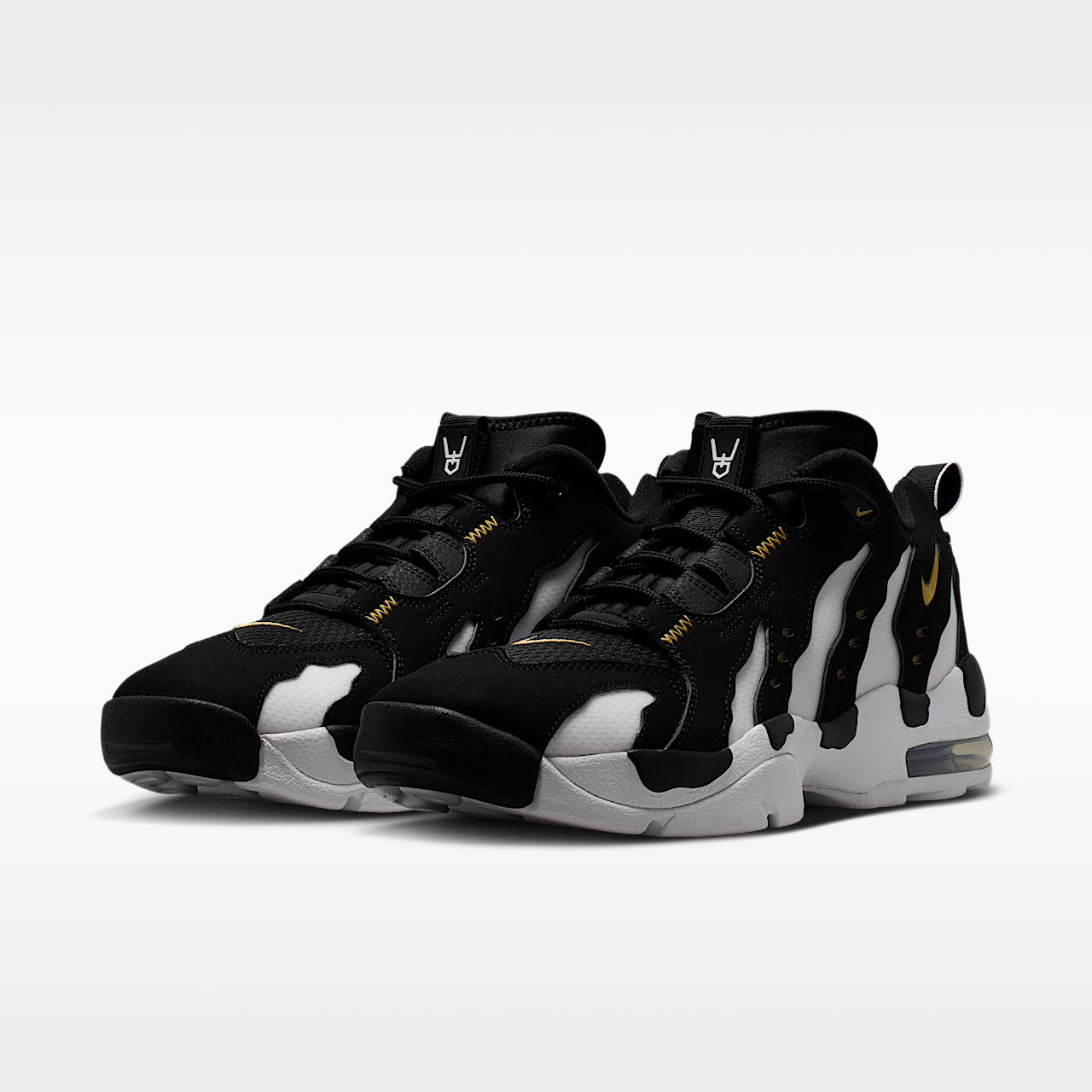 Air DT Max '96 Low Men's Shoes Black/White/Metallic Gold