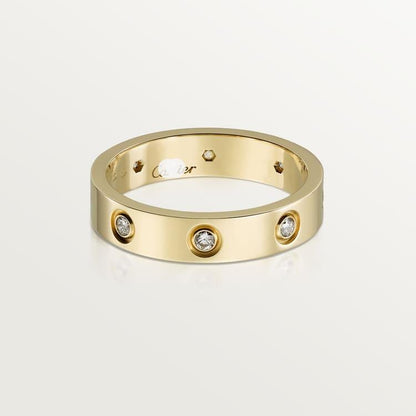 Love 8 Diamonds Wedding Ring