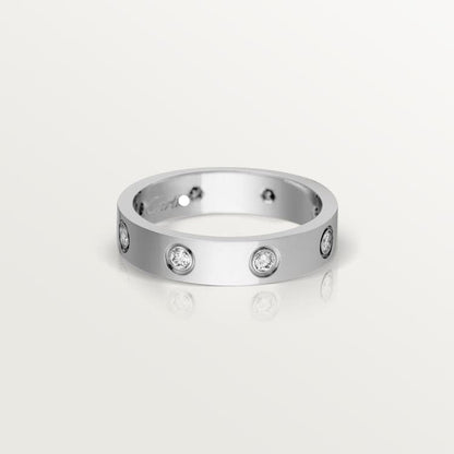 Love 8 Diamonds Wedding Ring